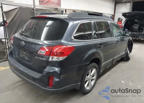 2013 Subaru Outback 2.5I Premium z USA, uszkodzony, nr VIN 4S4BRCGC6D3218718